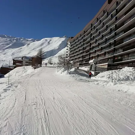 Skis Aux Pieds Pour 4, Proche Commerces Et Balcon Sud A - Fr-1-411-440 * Tignes