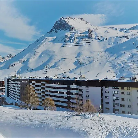 Apartment Skis Aux Pieds Pour 4, Proche Commerces Et Balcon Sud A - Fr-1-411-440 Tignes